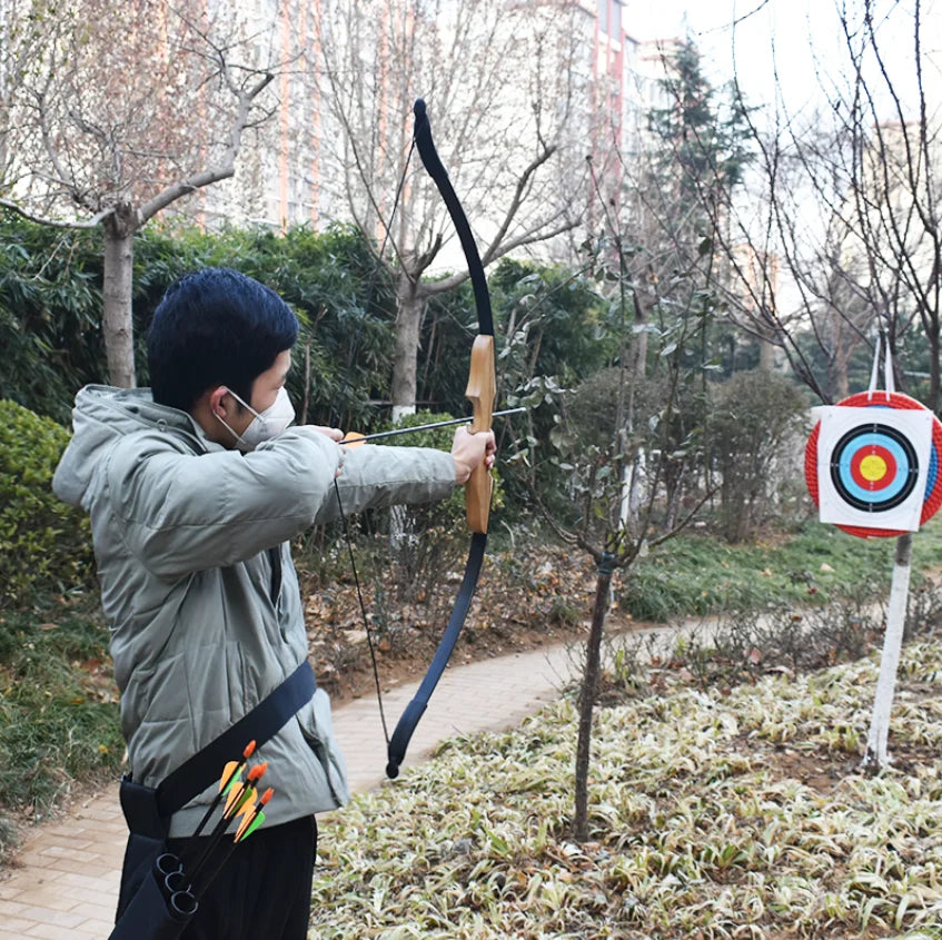 Recurve Bogen aus Holz – Traditionelles Bogenschießen für Outdoor & Sport
