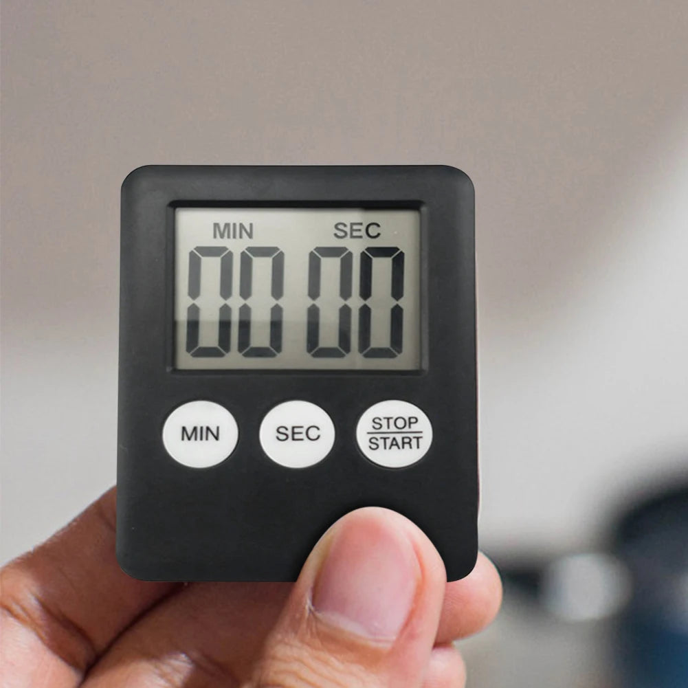 Digitale Stoppuhr mit Magnet – Multifunktional für Sport, Küche & Büro